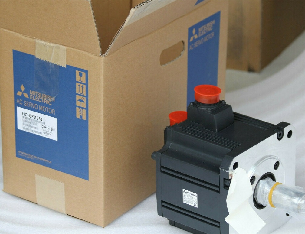 Mitsubishi серводвигатель HC-SFS352