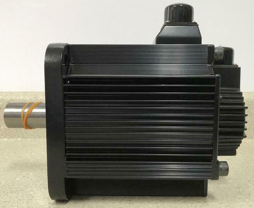 Yaskawa серводвигатель SGMGH-44ACA61